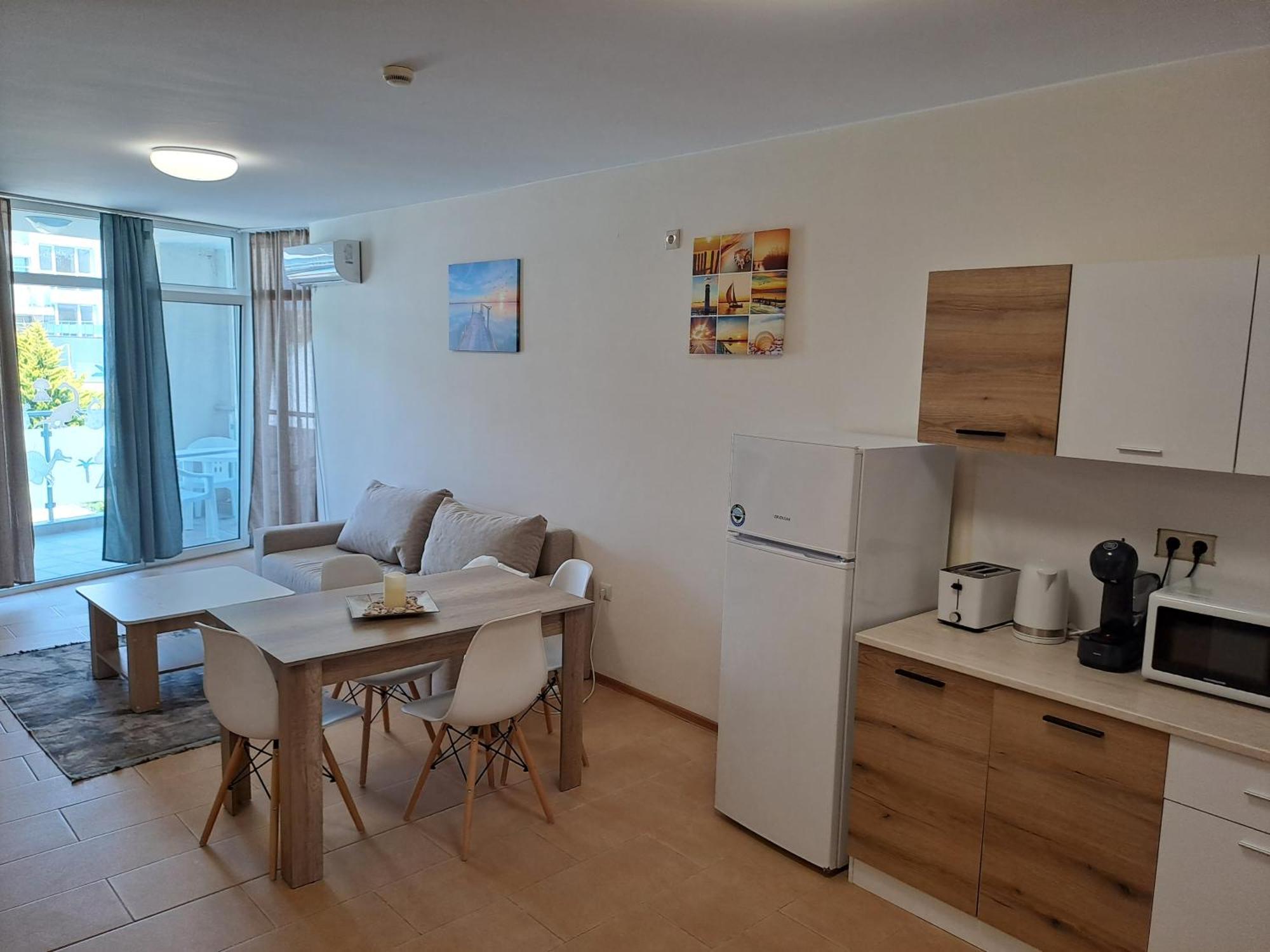 Apartments In Black Sea Star Complex โซโซโปล ภายนอก รูปภาพ