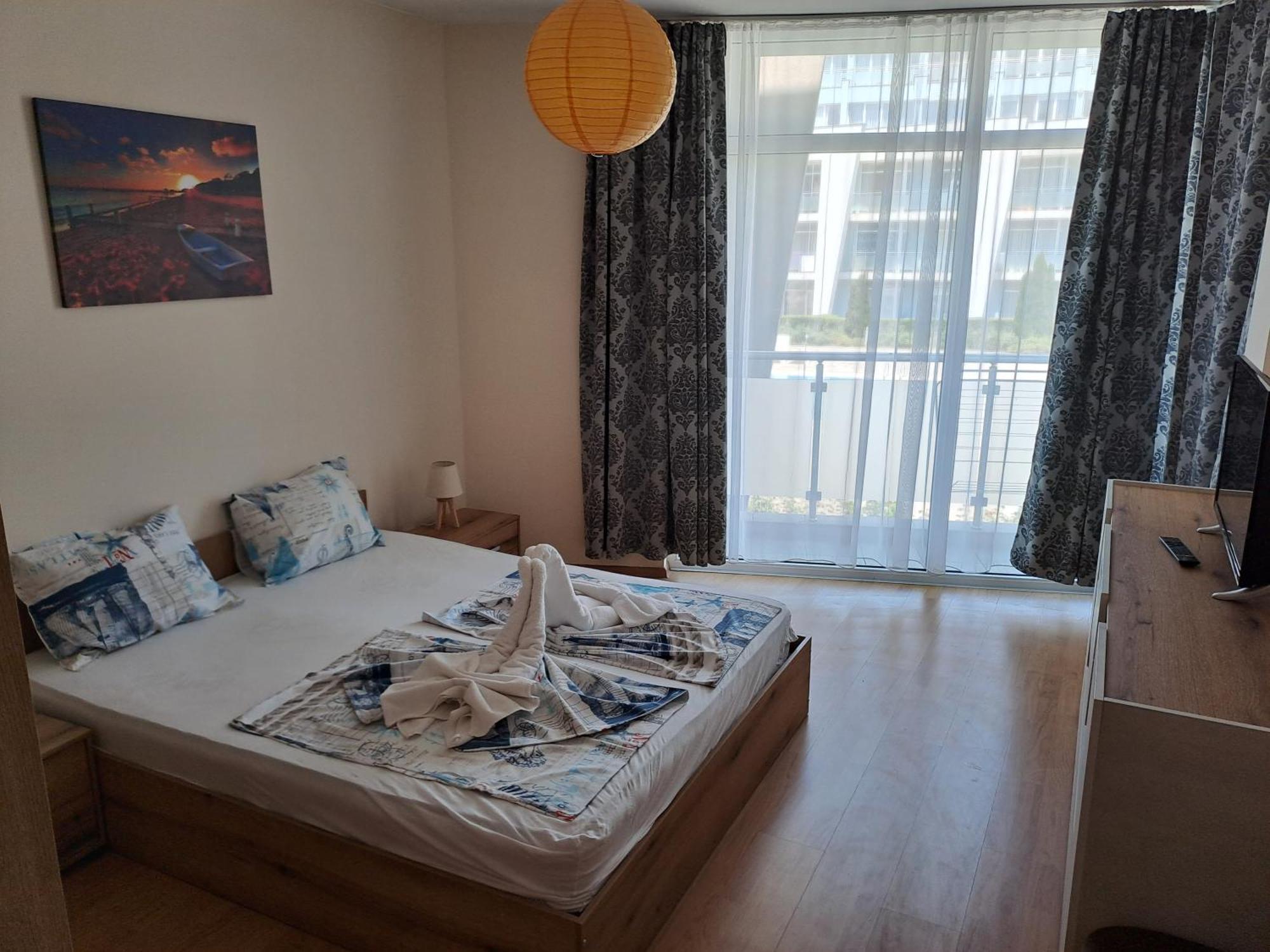 Apartments In Black Sea Star Complex โซโซโปล ภายนอก รูปภาพ