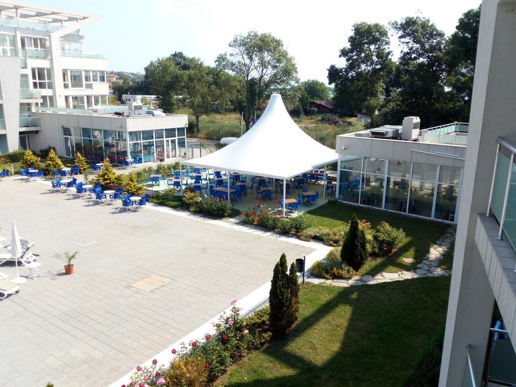 Apartments In Black Sea Star Complex โซโซโปล ภายนอก รูปภาพ