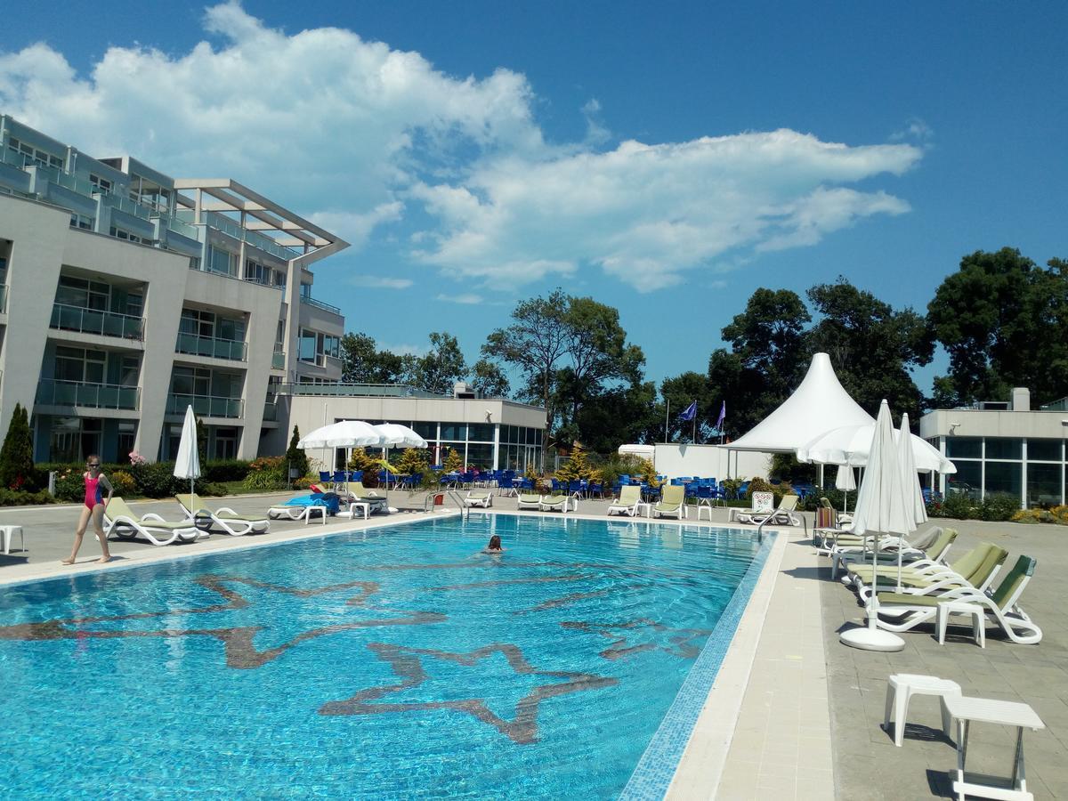 Apartments In Black Sea Star Complex โซโซโปล ภายนอก รูปภาพ