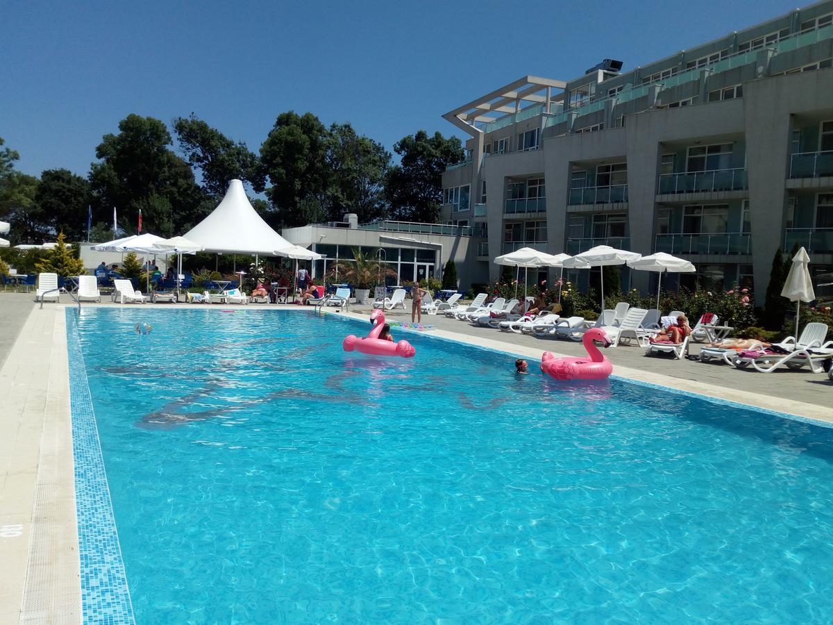 Apartments In Black Sea Star Complex โซโซโปล ภายนอก รูปภาพ