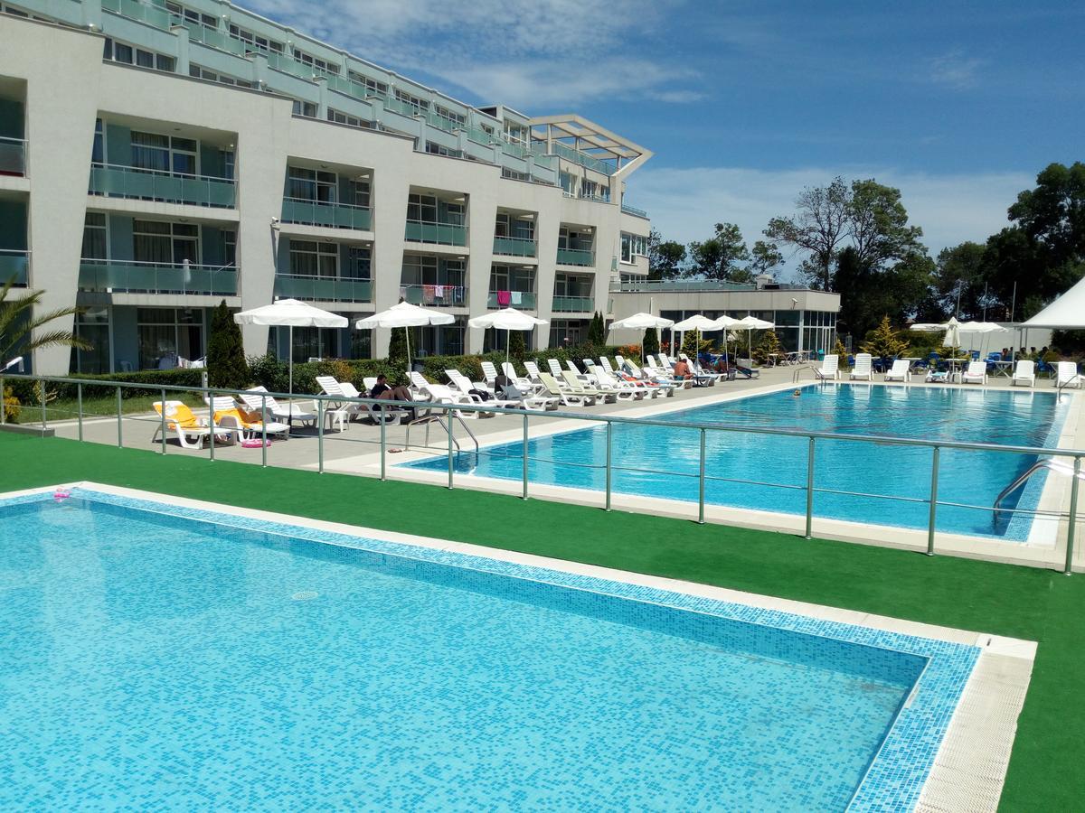 Apartments In Black Sea Star Complex โซโซโปล ภายนอก รูปภาพ